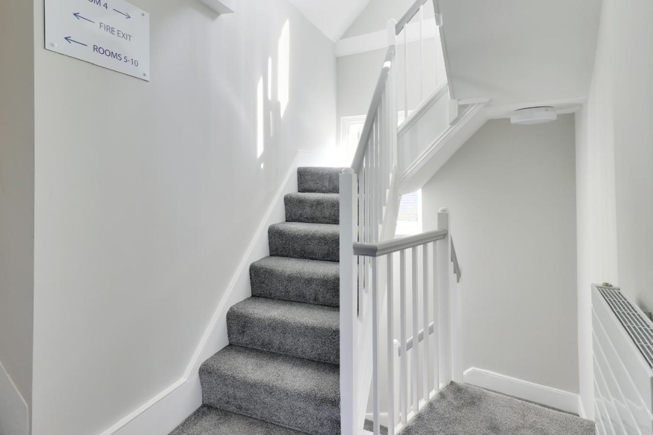 Master Accommodation Suite 4 Attic Room هاستَنغ المظهر الخارجي الصورة