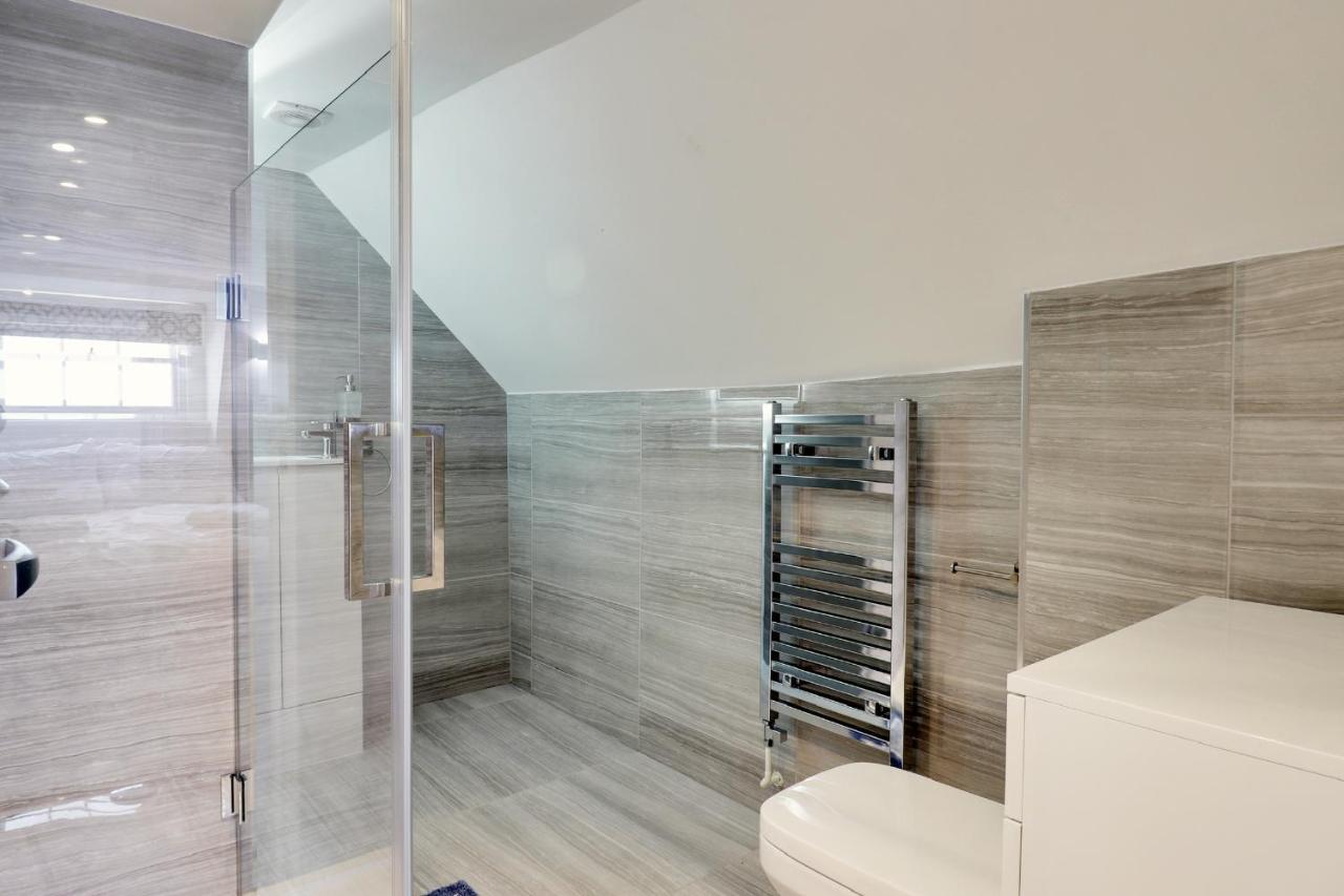 Master Accommodation Suite 4 Attic Room هاستَنغ المظهر الخارجي الصورة